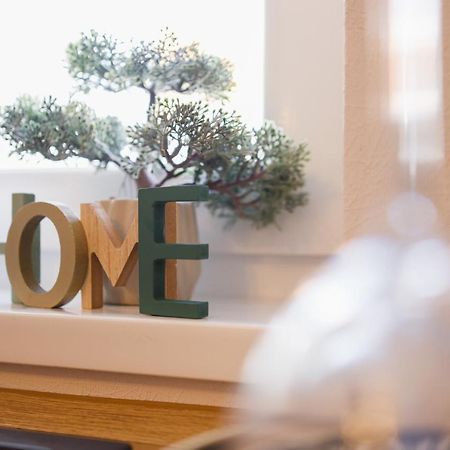 Apartament Charming Family Haven Oradea Zewnętrze zdjęcie