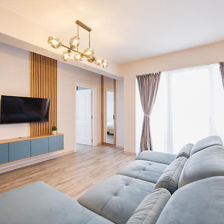 Apartament Charming Family Haven Oradea Zewnętrze zdjęcie