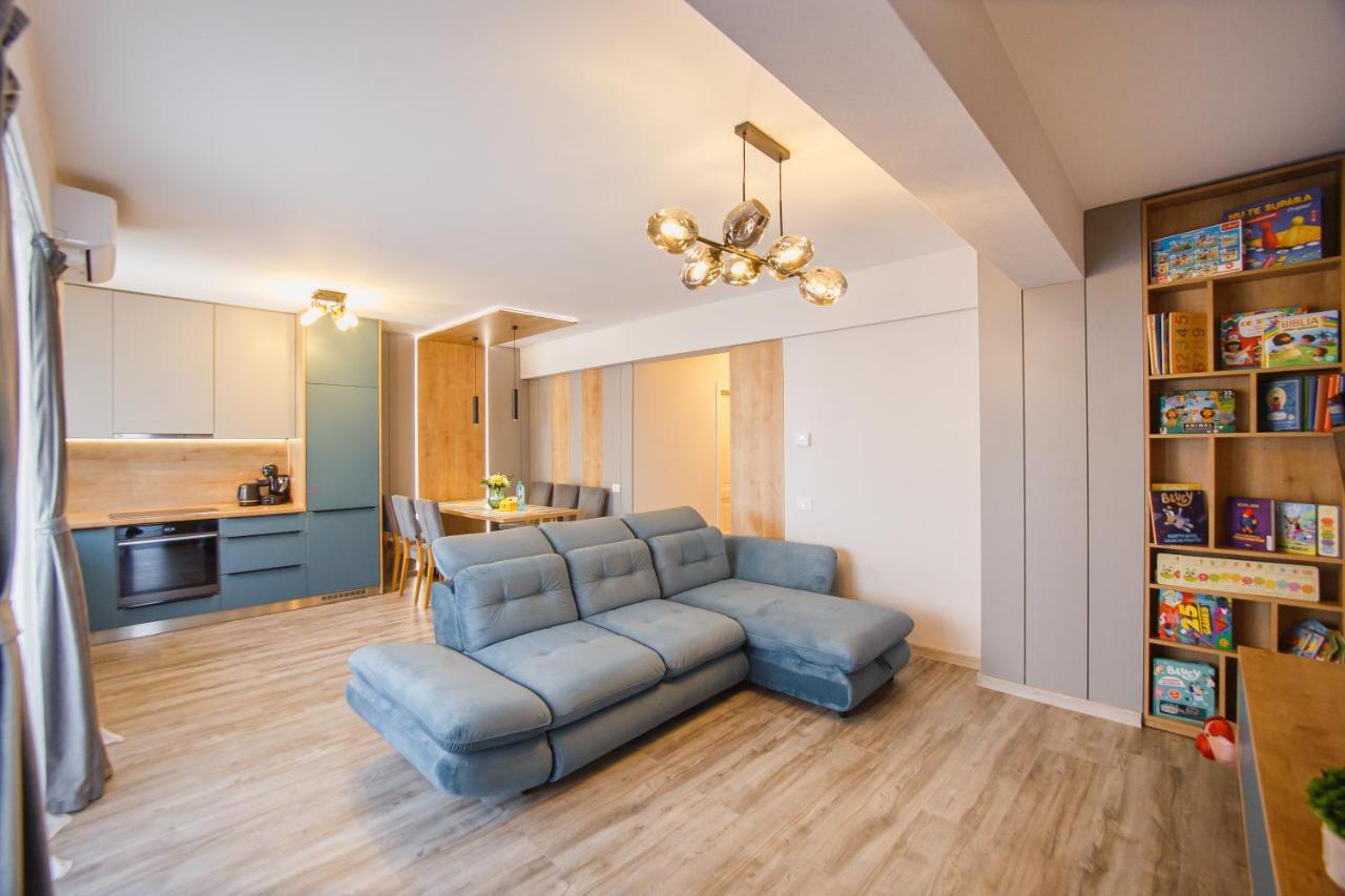 Apartament Charming Family Haven Oradea Zewnętrze zdjęcie